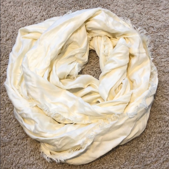 Infinity scarf - Picture 1 of 1